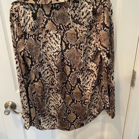 Princess Polly Button Up Blouse - Picture 12 of 13